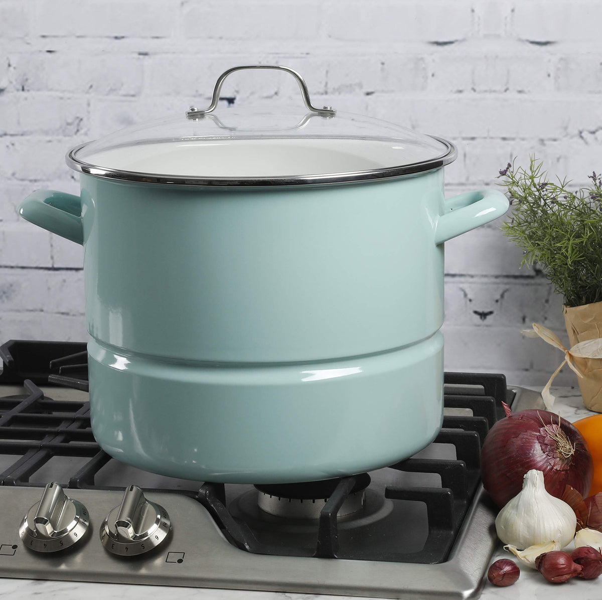 Kenmore Broadway pot is oven-safe up to 400 F for flexible use.