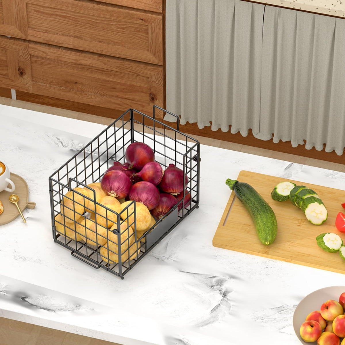 Keomaisyto bamboo top is a convenient detachable cutting board when needed.