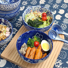 KeQiu Japanese-inspired design enhances everyday table settings