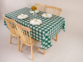 Kesfey disposable rectangle table cover for quick post-party cleanup.