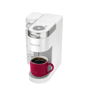 Keurig K-Supreme Strong Brew button for a bolder cup