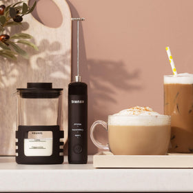 Keurig SimpleCafé Frother hot and cold foam for beverages