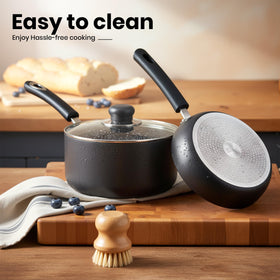 KICHLY 20cm saucepan with lid for pasta sauces.