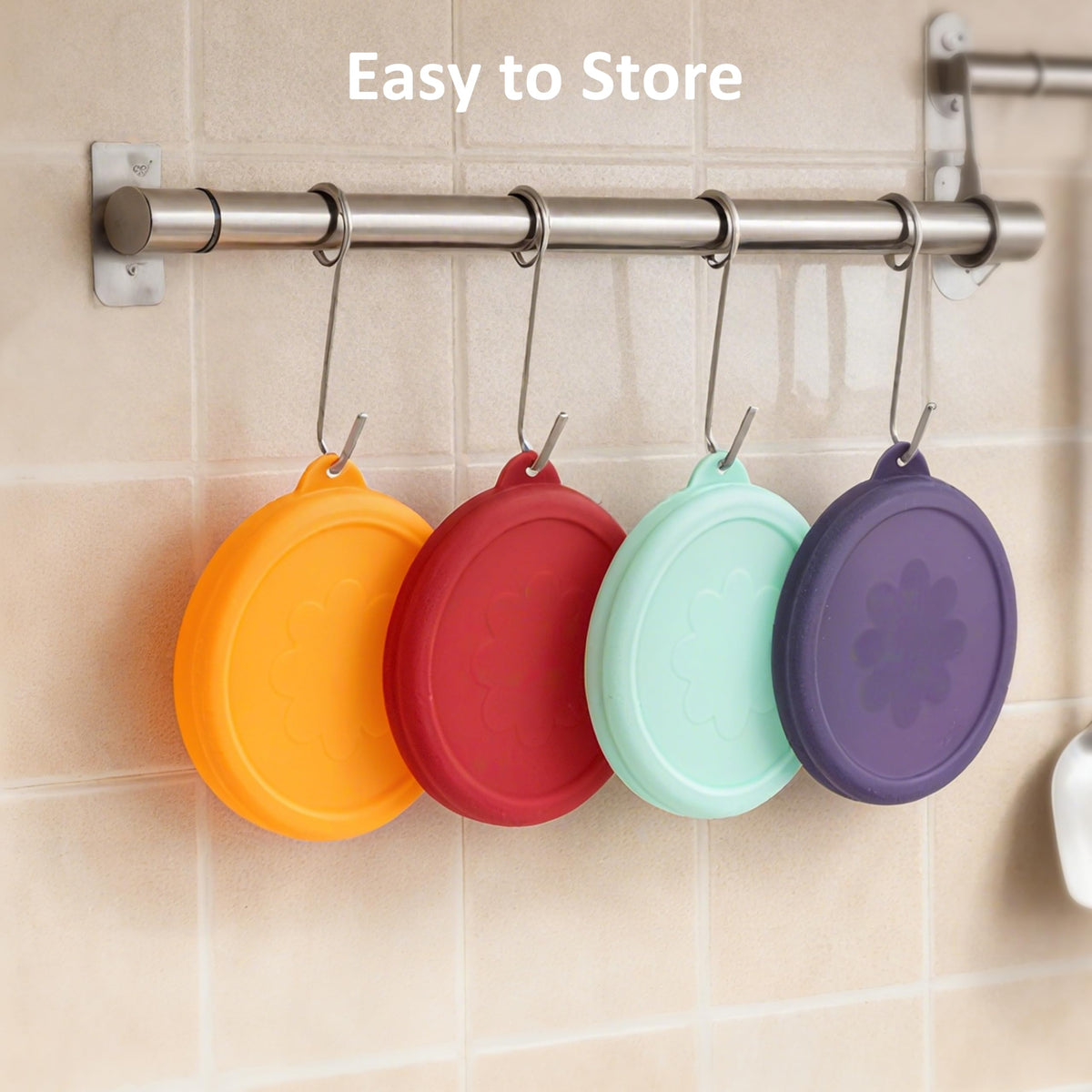 Kiicii lid with hanging hole saves cabinet space and dries faster.