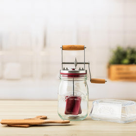 Kilner Butter Churn 34 oz capacity supports a full batch