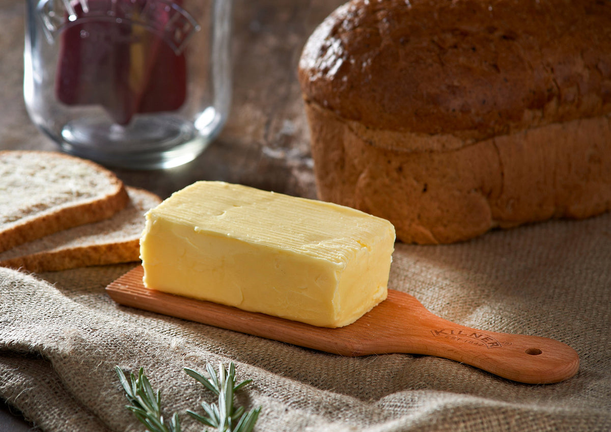 Kilner butter-in-jar scene highlighting yield from 10.1 oz cream.