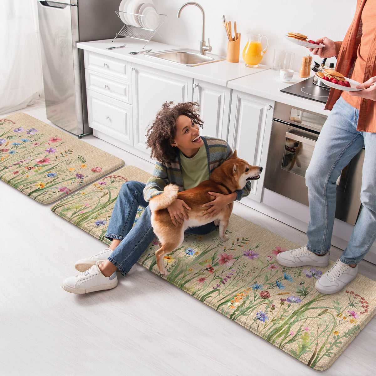 Kimode floral design mat decor enhances farmhouse kitchen ambiance.
