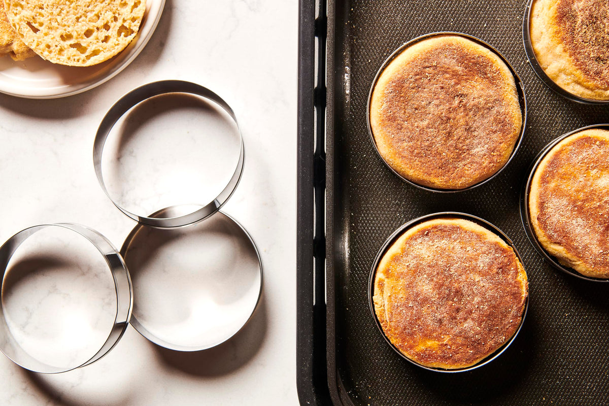 King Arthur even-cooking rings help uniform browning and shape.