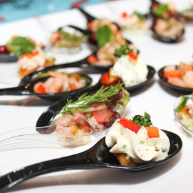 Kingrol disposable party spoons deliver easy cleanup and presentation.