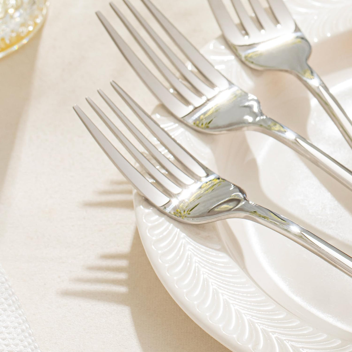 Kingstone classic silverware design lends timeless dining appeal.