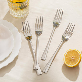 Kingstone durable forks withstand daily use, suitable for homes or venues.