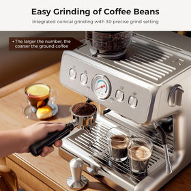 Kismile espresso machine 20-bar pump in action for robust extraction