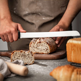 Kiss Core 13.7 inch blade ready for precise cuts of crusty loaves.