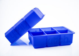 Kitch easy-fill, easy-release ice tray in action for quick prep.