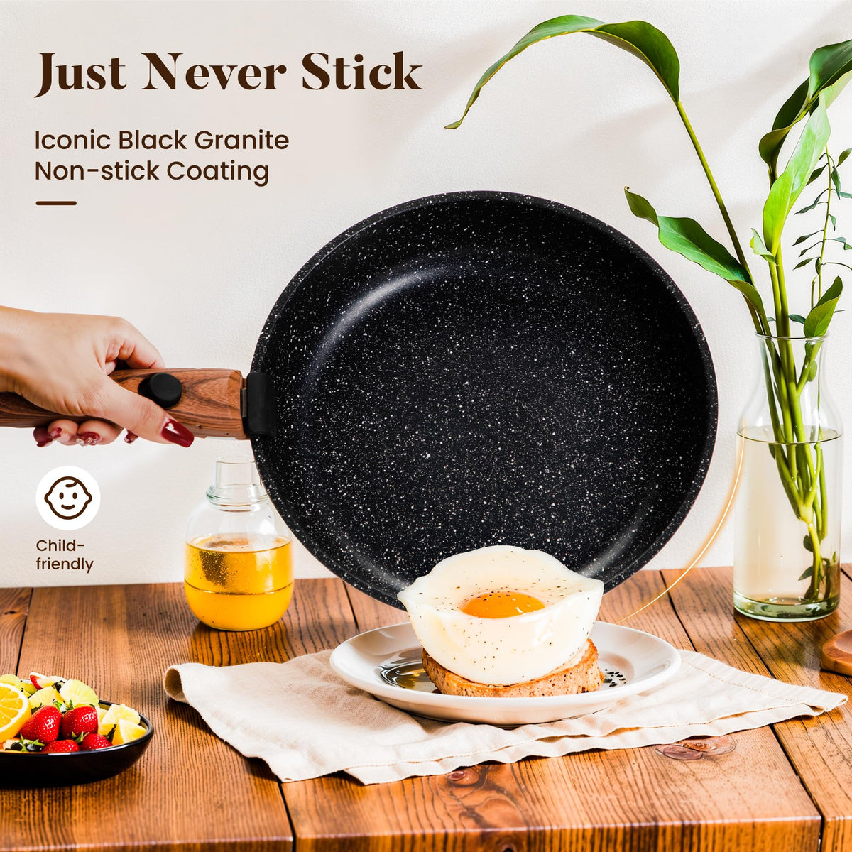 Kitchen Academy silicone utensils included for easy stirring and serving