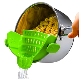 Kitchen Gizmo Snap N' Strain clip-on strainer on pot for hands-free draining
