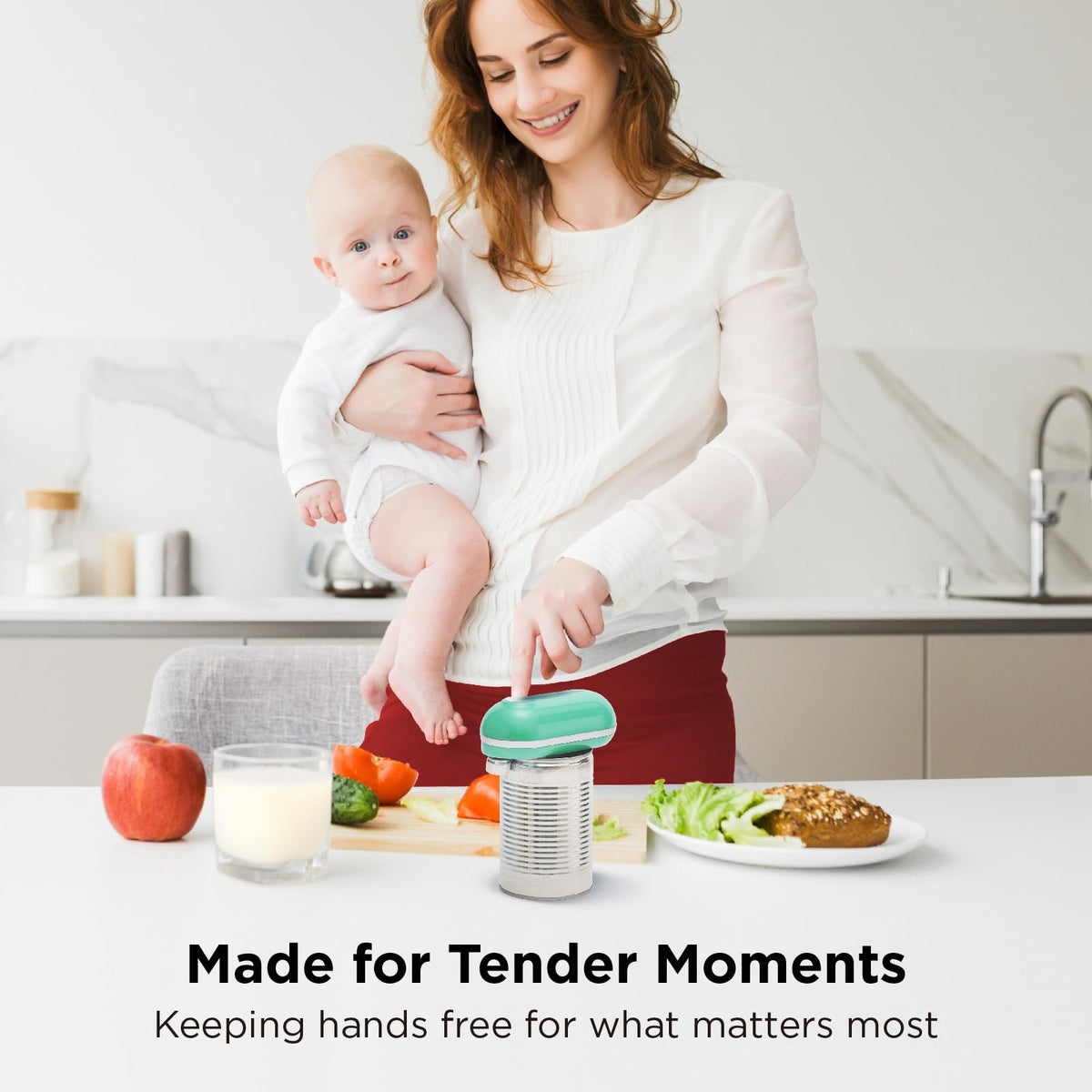 Kitchen Mama Mini Plus Teal no food contact with blade for safety