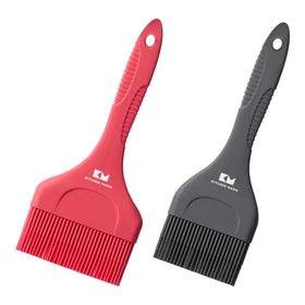 Kitchen Mama Platinum pastry brush with extra-wide bristles for even sauce application.