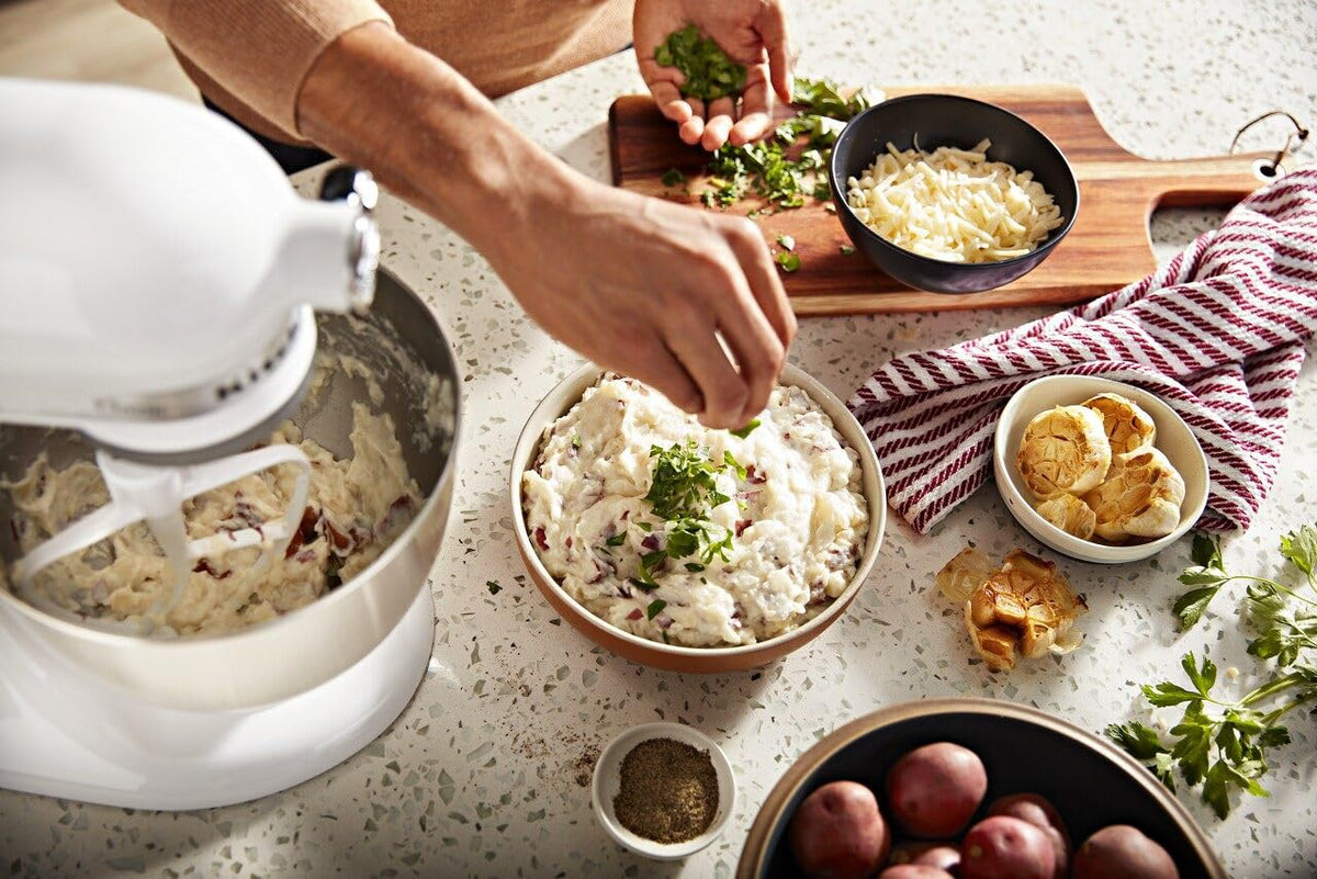 KitchenAid classic 6-wire whip creates light, fluffy toppings.