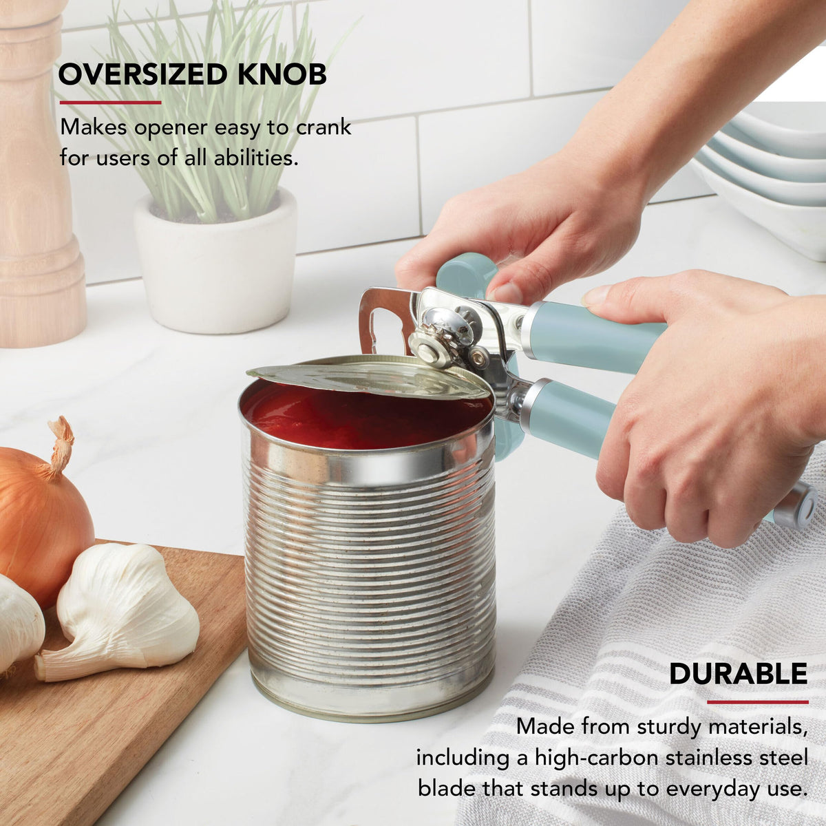 KitchenAid Classic opener featuring built‑in bottle opener for easy cap removal