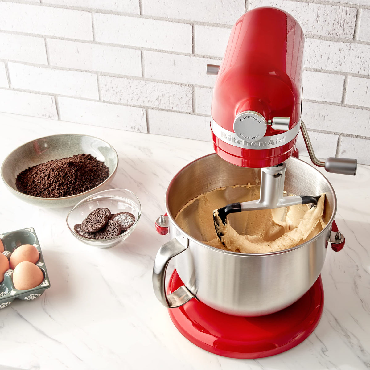 KitchenAid Double Flex Edge Beater included for quick setup and ready use.