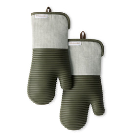 KitchenAid Evergreen oven mitts pair in forest green for hot cookware grip