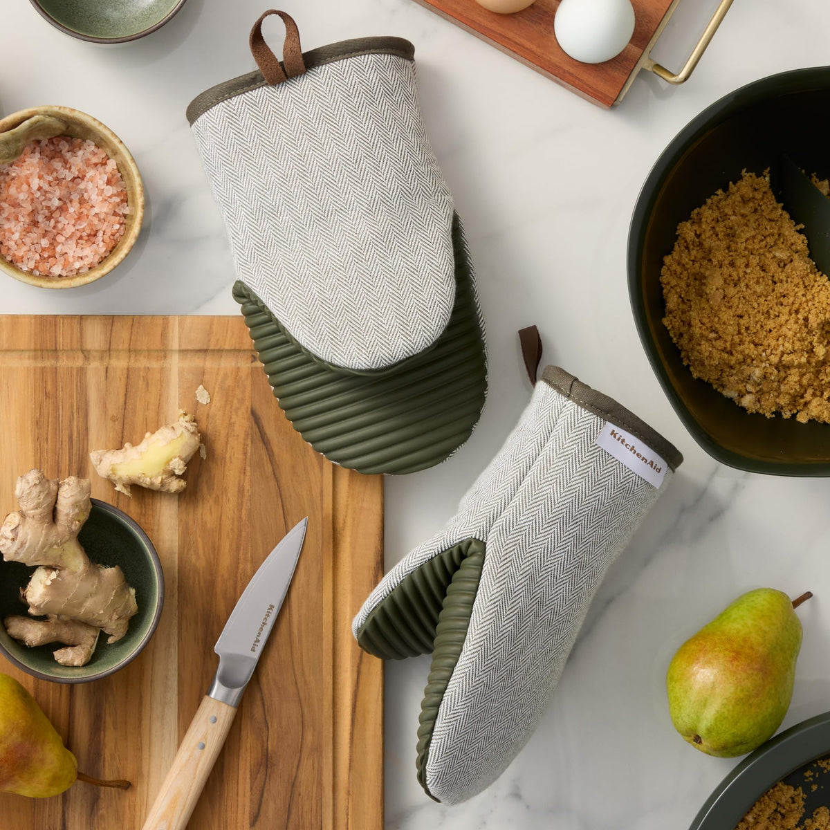 KitchenAid Evergreen vegan leather loops for hanging storage