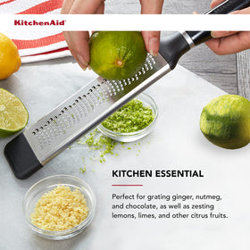 KitchenAid KE321OHOBA dishwasher safe for quick cleanup