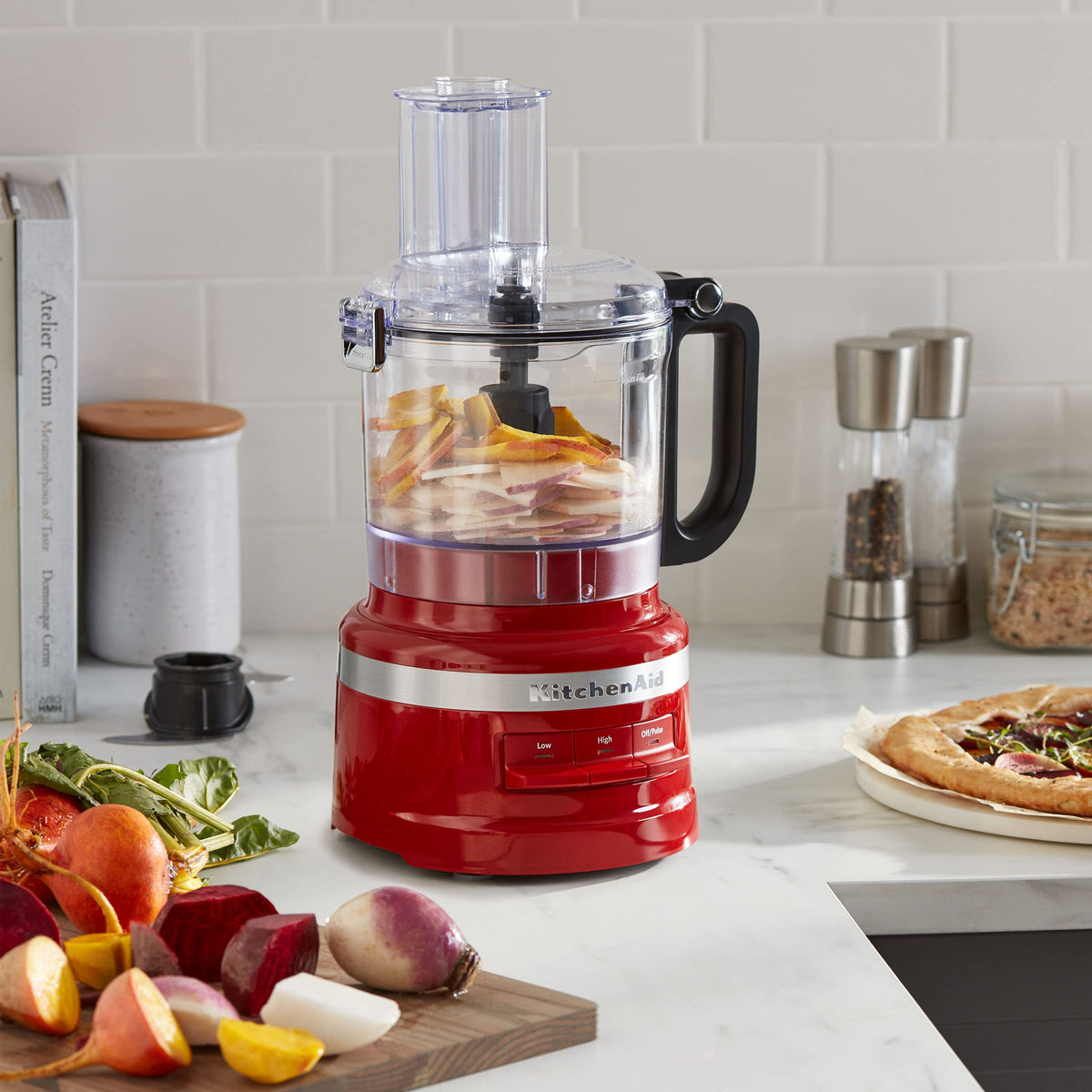 KitchenAid KFP0718ER 2-in-1 feed tube enables processing various ingredient shapes