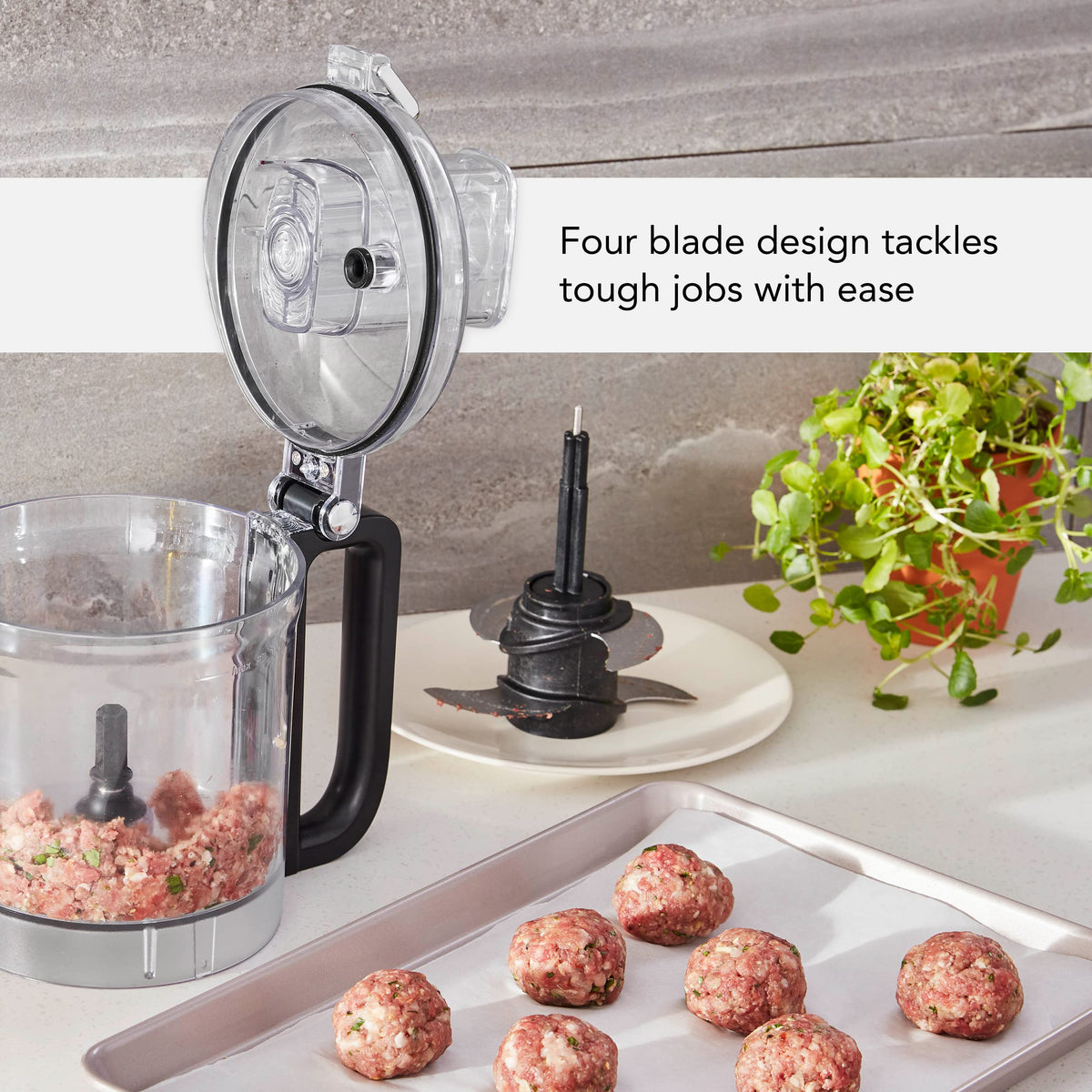 KitchenAid KFP0921 dough blade for quick kneading of bread and crusts.