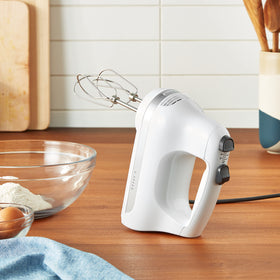 KitchenAid KHM512 with Turbo Beaters for quick mixing and easy accessory changes.