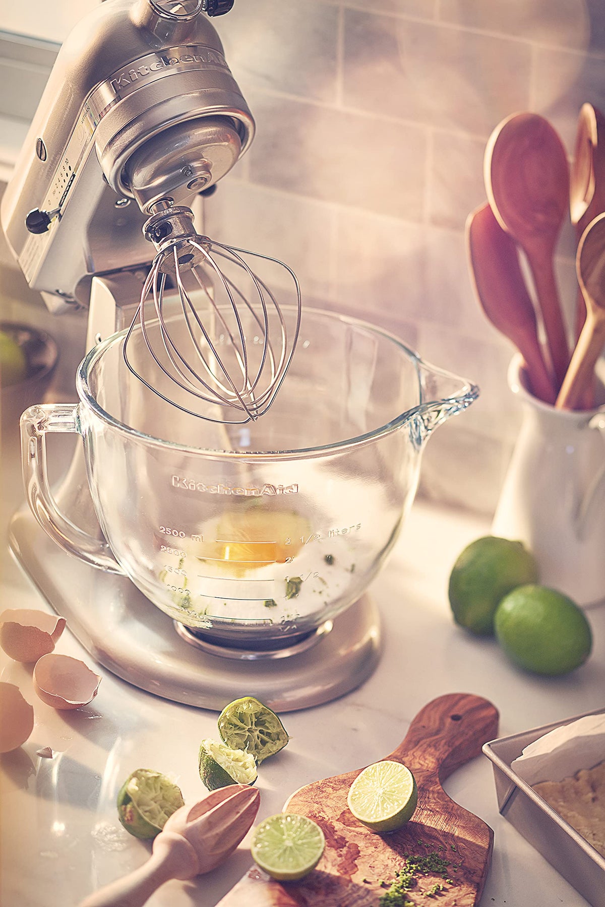 KitchenAid KSM5GB tilt-head compatibility lets you pair this bowl with your mixer