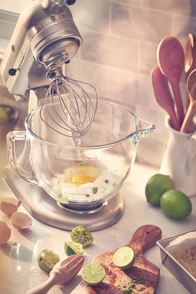 KitchenAid KSM5GB tilt-head compatibility lets you pair this bowl with your mixer