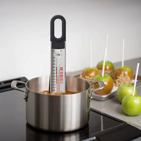 KitchenAid large reading dial shows Fahrenheit and Celsius at a glance.