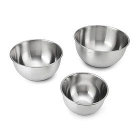KitchenAid mixing bowls resist odors and stains for repeated use.