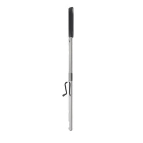 KitchenAid ergonomic design with hand-friendly handle for safe removal after use.