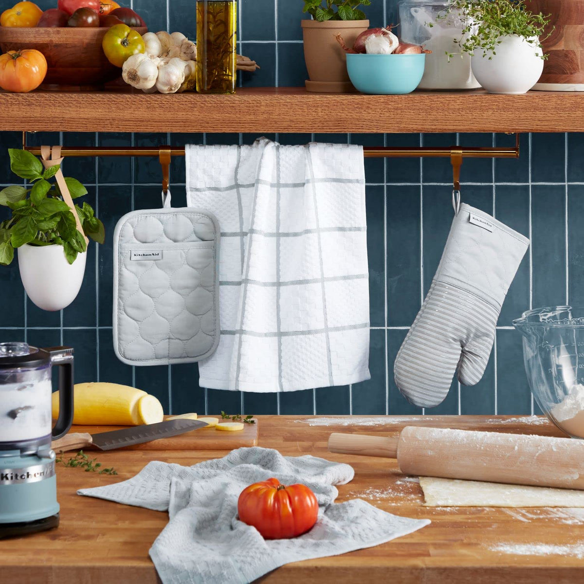 KitchenAid Quilted Pot Holder with non-slip grip for confident cookware handling.