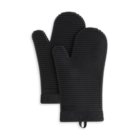 KitchenAid ribbed soft silicone oven mitts in matte black for a secure grip on hot cookware