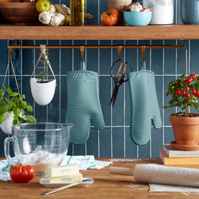 KitchenAid two mitt set showing textured ribbed grip for secure handling