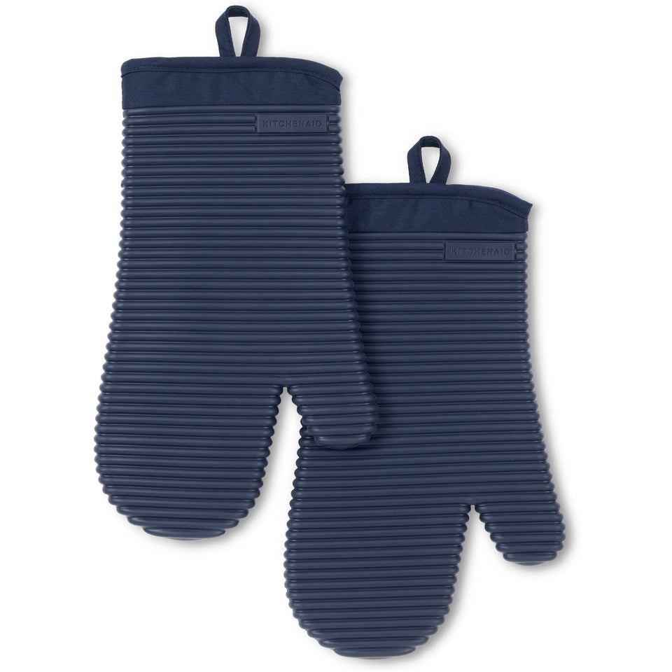 KitchenAid ribbed soft silicone oven mitts grip securely while lifting hot cookware.