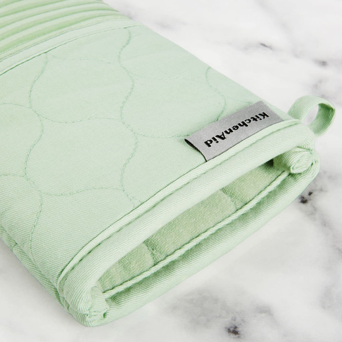 Kitchenaid pistachio 4-piece set ideal for gifting