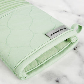 Kitchenaid pistachio 4-piece set ideal for gifting