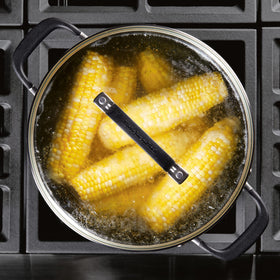 KitchenAid stockpot oven safe up to 400°F for versatile cooking.