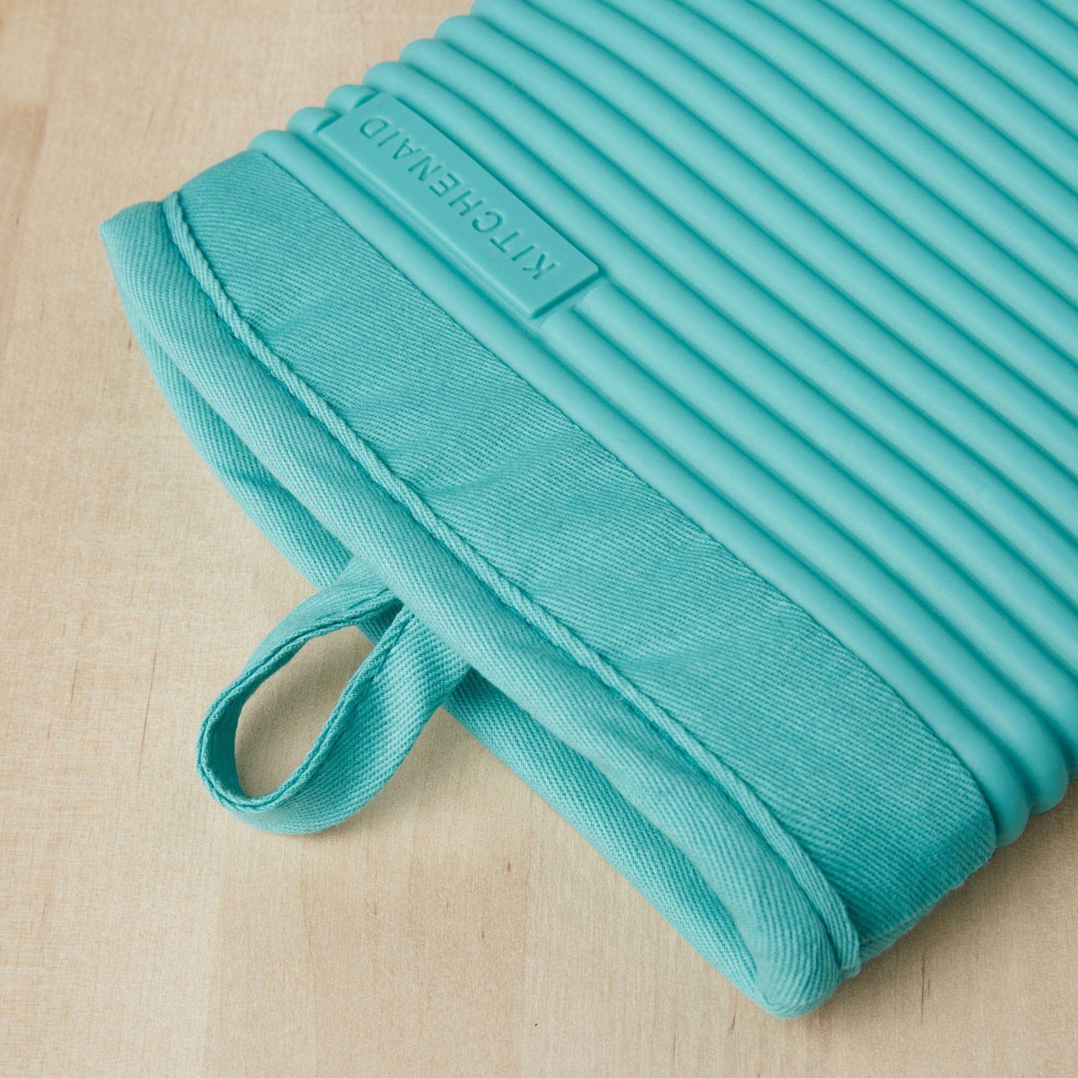 KitchenAid two-piece oven mitt set in a generous 7x13 inch size