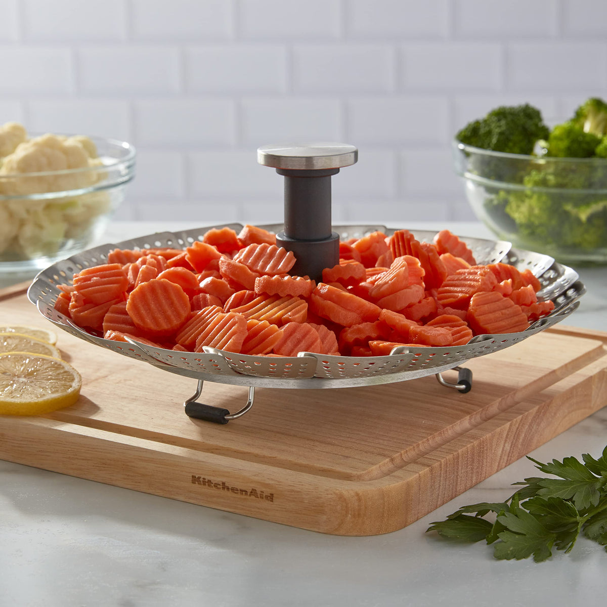 KitchenAid retractable handle folds for compact storage