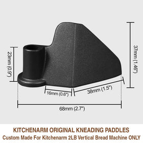 Four bulge locks on outside base keep the pan secured.