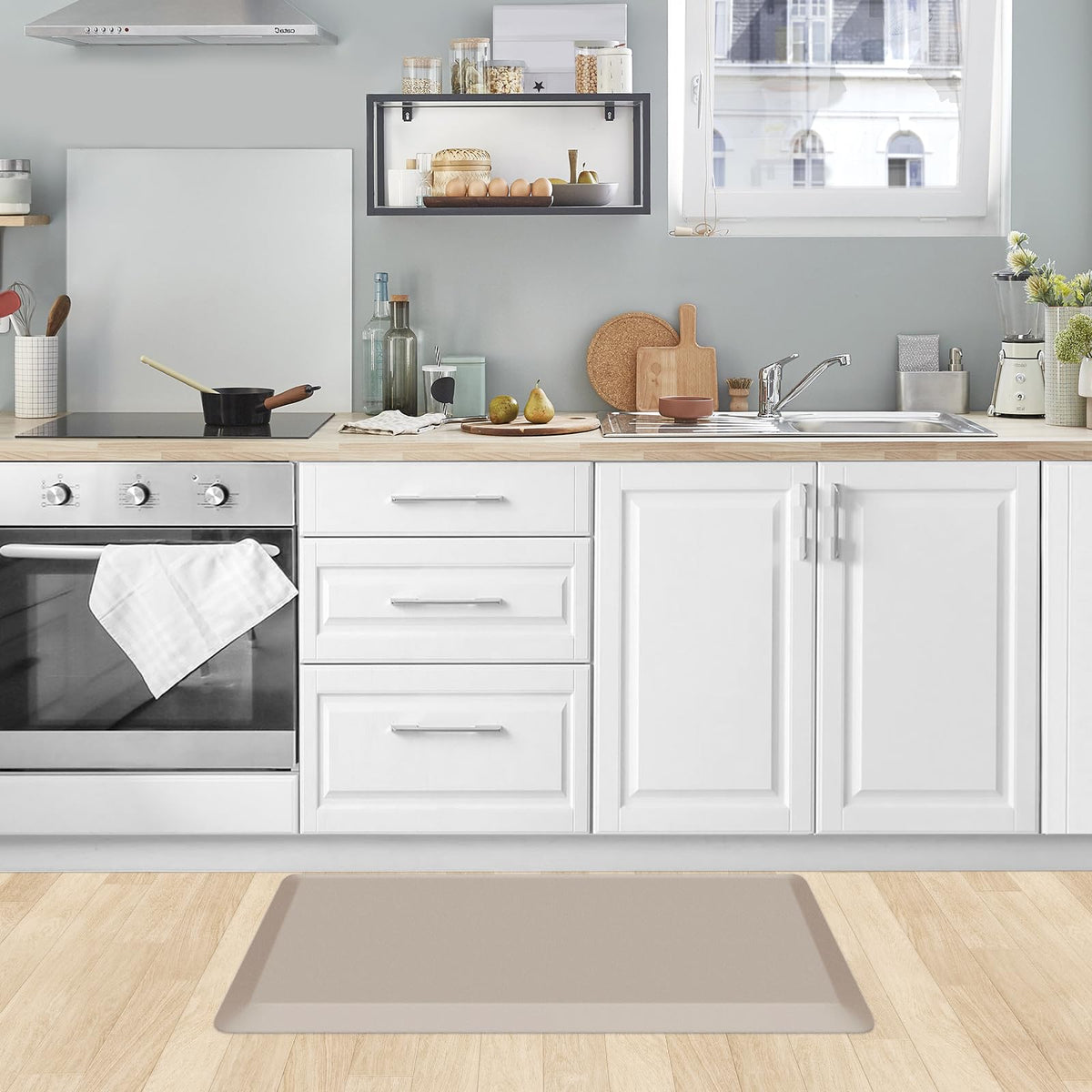 KitchenClouds beveled edge design reduces trip risk during daily use