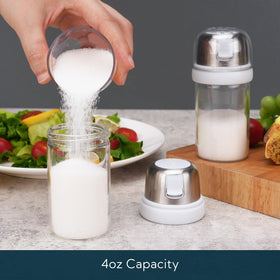 KITCHENDAO 4oz capacity shaker fits everyday cooking and refills easily