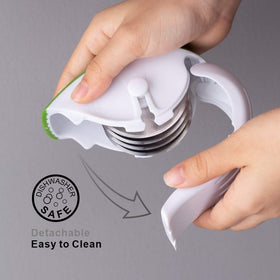 KITCHENDAO soft-touch handle provides a comfortable grip during use
