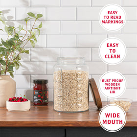 Kitchentoolz cookie storage jar keeps cookies crunchy and organized.